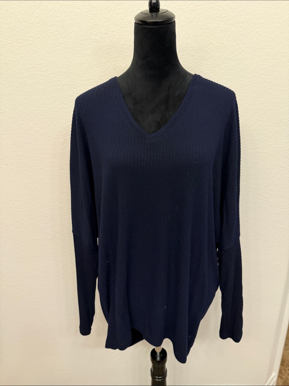 White House Black Market Navy V-Neck Ribbed Sweater